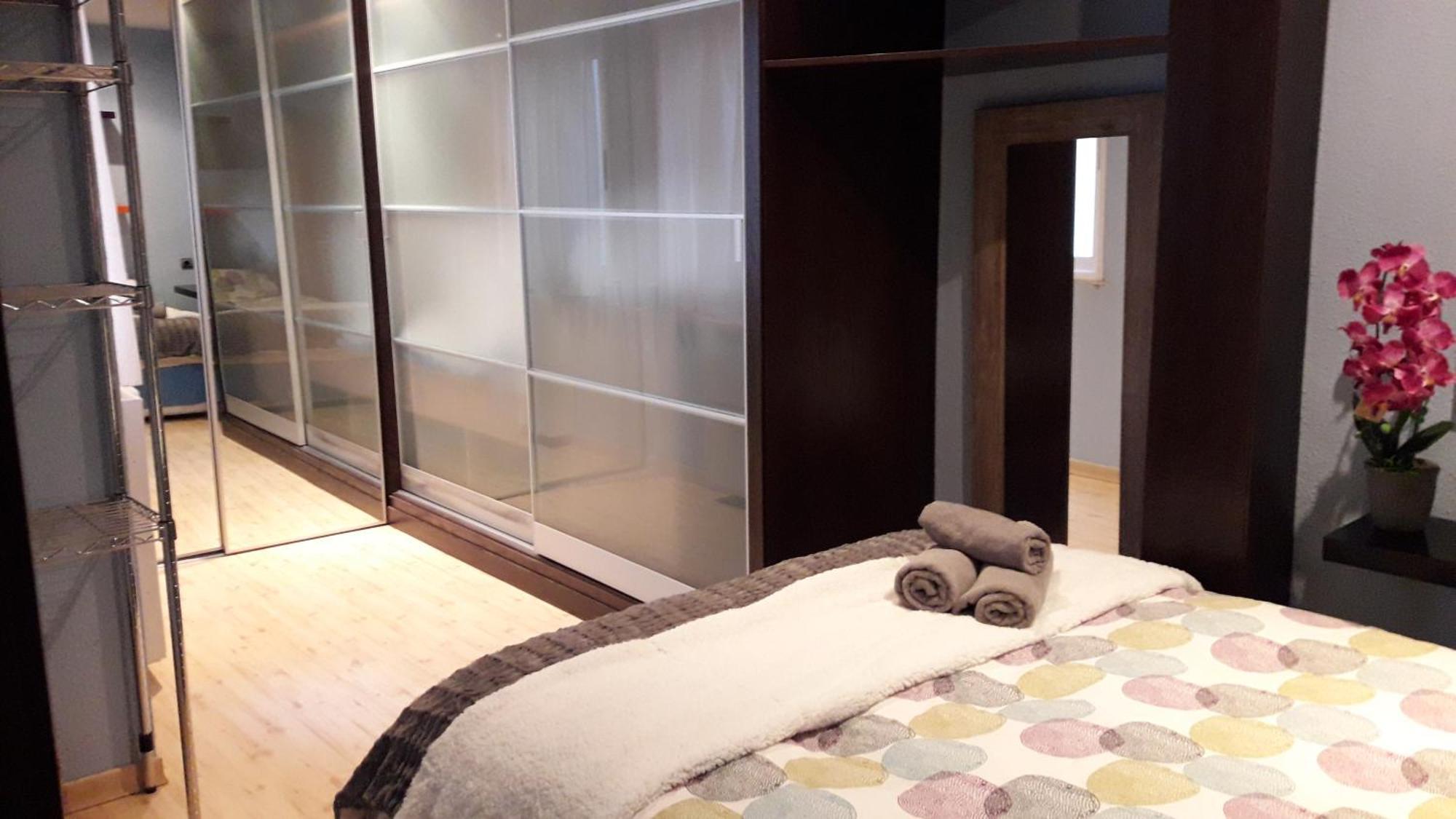 Apartamentos Centricos Barrio Del Carmen Valensiya Dış mekan fotoğraf