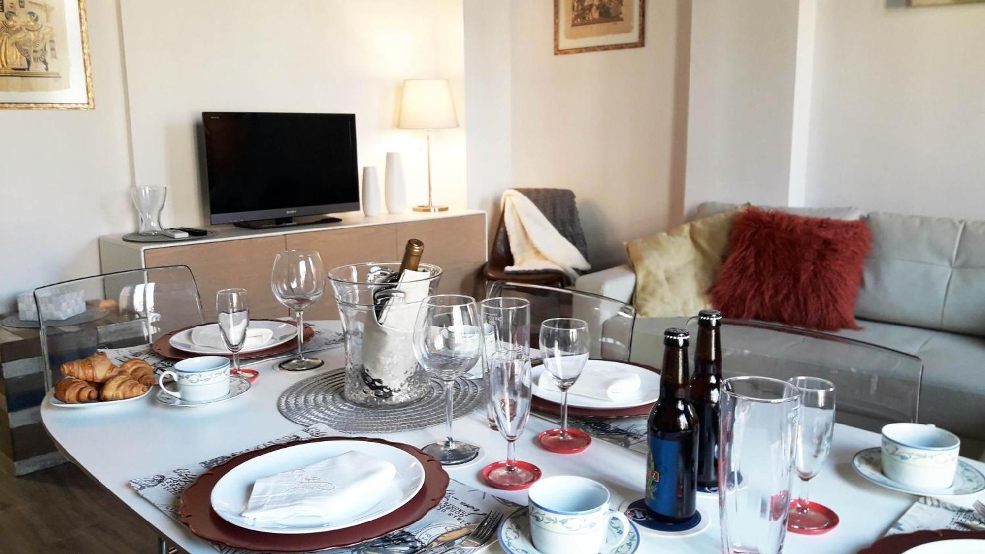 Apartamentos Centricos Barrio Del Carmen Valensiya Dış mekan fotoğraf
